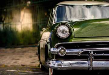 6 Tips for a Successful Vintage Car Restoration Project